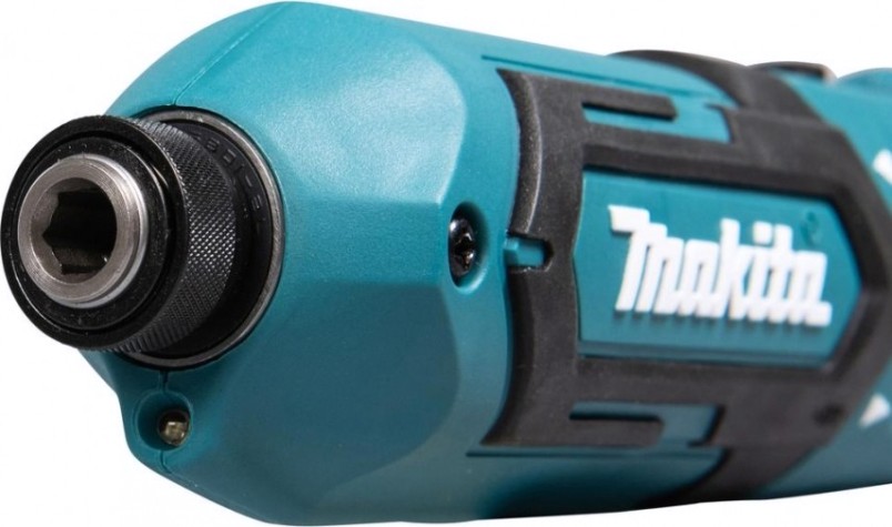 Аккумуляторный шуруповерт MAKITA TD 022 DSE [TD022DSE]