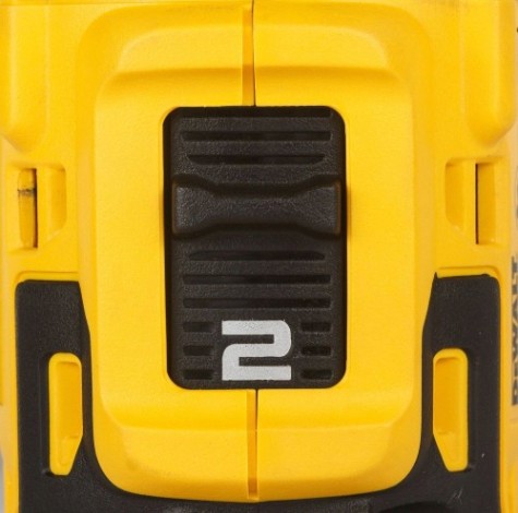 Дрель-шуруповерт аккумуляторная DeWALT DCD 708 P2T бесщеточная [DCD708P2T]
