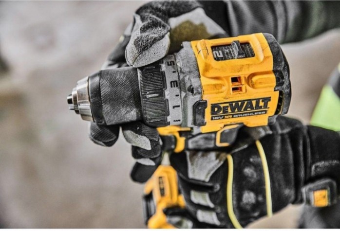 Дрель-шуруповерт аккумуляторная DeWALT DCD 800 NT без АКБ и ЗУ [DCD800NT-XJ]