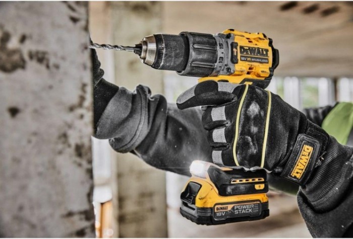 Дрель-шуруповерт аккумуляторная DeWALT DCD 805 NT без АКБ и ЗУ [DCD805NT-XJ]