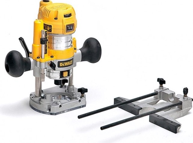 Фрезер сетевой DeWALT D 26203 [D26203-QS]