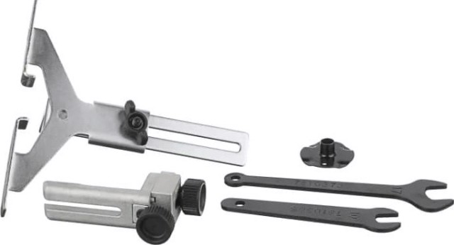 Фрезер сетевой MAKITA M3700