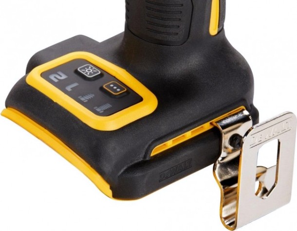 Гайковерт аккумуляторный DeWALT DCF 921 NT ударный, бесщеточный, без АКБ и З/У [DCF921NT-XJ]