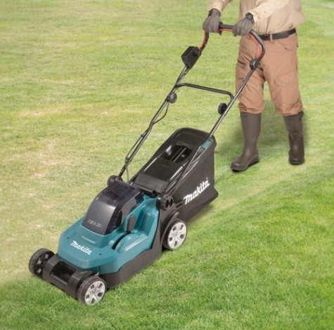 Газонокосилка аккумуляторная MAKITA DLM 382 PM2 [DLM382PM2]