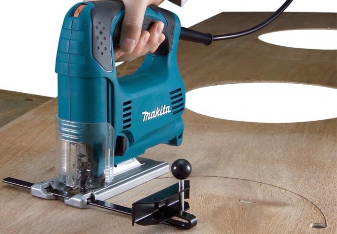 Лобзик электрический MAKITA 4329