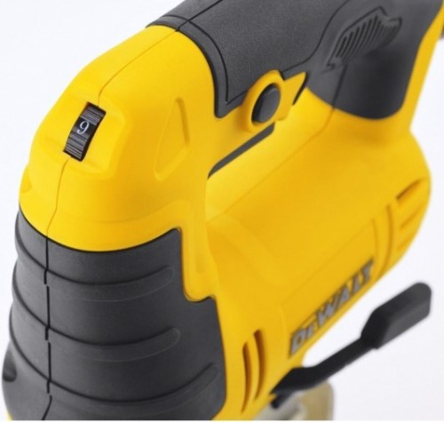 Лобзик сетевой DeWALT DWE 349 [DWE349-KS]