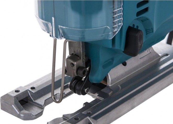 Лобзик сетевой MAKITA 4329KX1 с набором A-86898