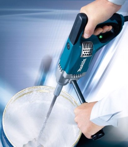 Миксер строительный сетевой MAKITA UT 2204 [UT2204]