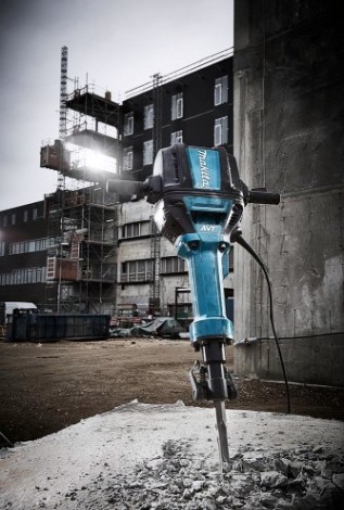 Молот ударный сетевой MAKITA HM 1812 [HM1812]
