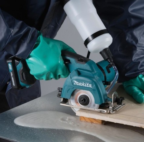 Пила алмазная аккумуляторная MAKITA CC 301 DWAE [CC301DWAE]