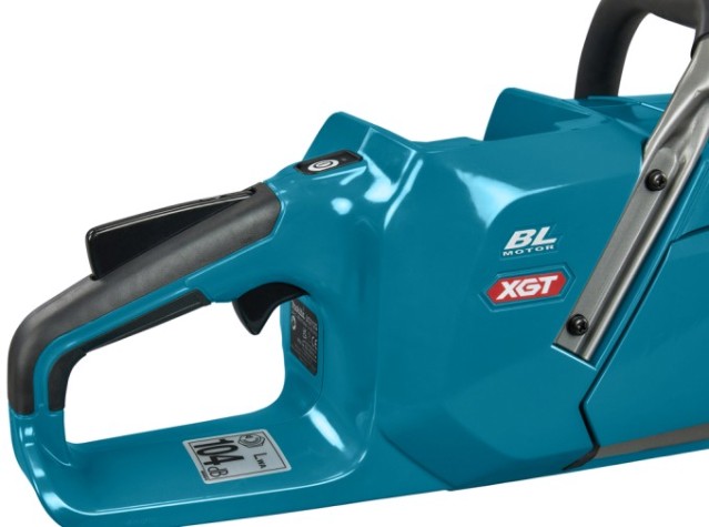Пила цепная аккумуляторная MAKITA UC012GZ