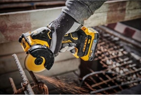 Пила циркулярная аккумуляторная DeWALT DCS 438 N без АКБ и ЗУ [DCS438N]