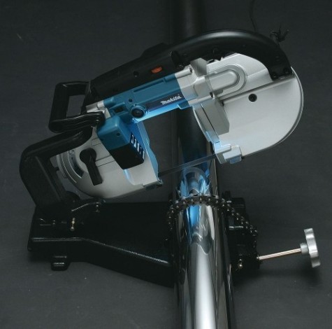 Пила ленточная сетевая MAKITA 2107 FK [2107FK]