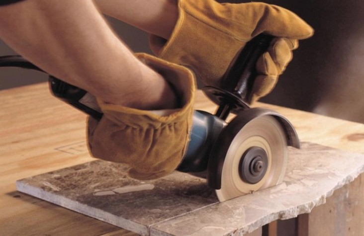 Шлифмашина полировальная сетевая MAKITA 9565 CVL [9565CVL]