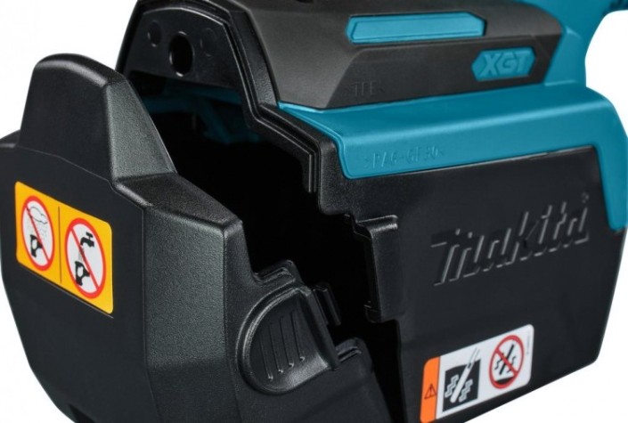 Вибратор аккумуляторный MAKITA VR001GZ (без вала и наконечника)